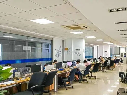 南京利民井桥冲孔队公司